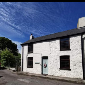 Glan-Yr-afon cottage